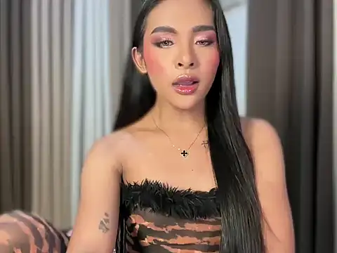 Girlcock pleasure online show from June 2026 03:51:02 PM