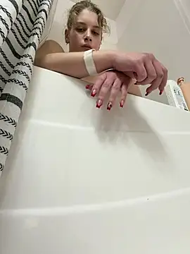 SassynNatty online show from February 2026 04:21:01 AM