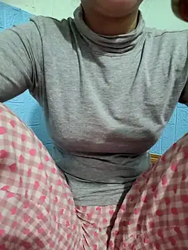 -LunaLust online show from January 2026 02:15:01 AM