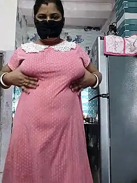 Snapshot of pinkisaha75 chatting on May 2026 01:14:02 AM pinkisaha75 online show from May 2026 01:14:02 AM