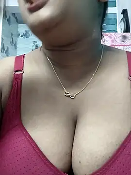 Snapshot of pinkisaha75 chatting on July 2026 01:28:02 AM pinkisaha75 online show from July 2026 01:28:02 AM