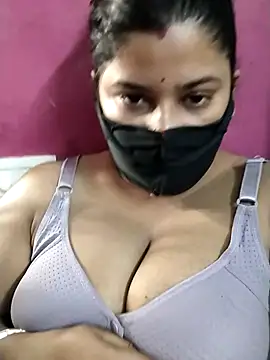 pinkisaha75 online show from April 2026 01:45:01 AM