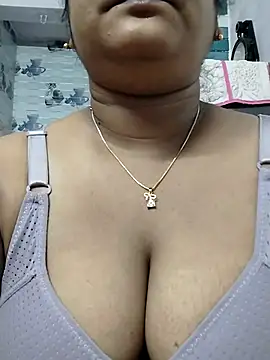 pinkisaha75 online show from April 2026 12:18:02 AM