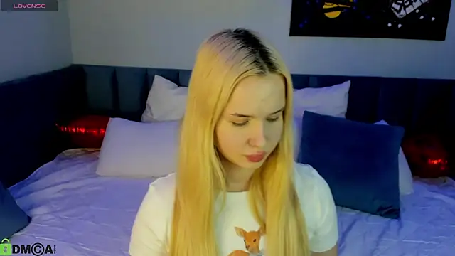 NicoletaCooper online show from February 2026 02:36:02 AM