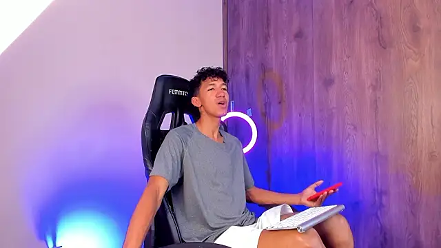 neitan miller  online show from February 2026 04:19:01 PM