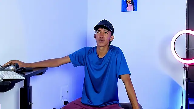 neitan miller  online show from May 2026 04:44:01 AM