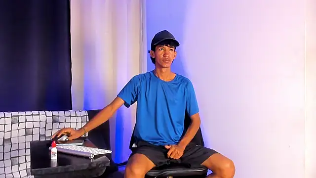 neitan miller  online show from April 2026 09:16:02 AM