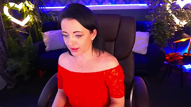 Dafni Monn online show from March 2025 09:40:01 AM