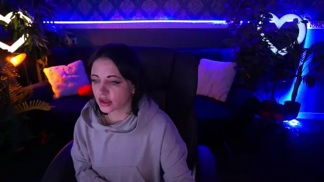 Snapshot of Dafni_Monn chatting on March 2025 06:30:02 AM Dafni Monn online show from March 2025 06:30:02 AM