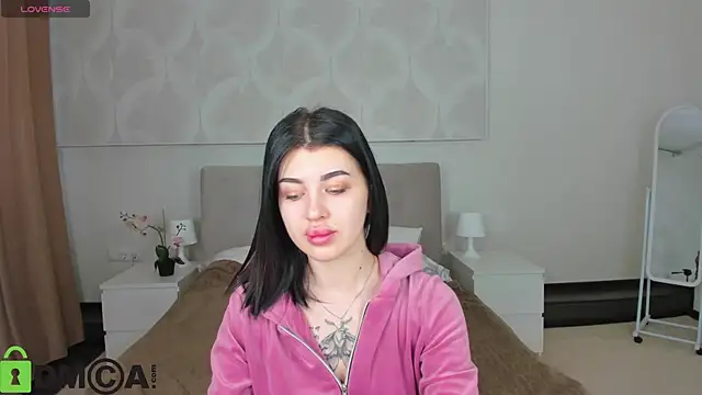 Karolina Kar online show from February 2026 07:37:02 AM