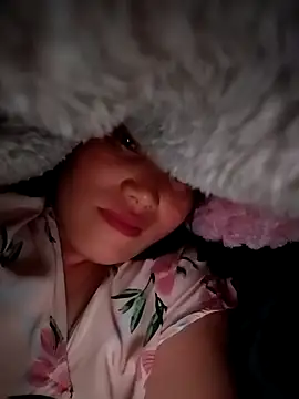 yu--yo online show from April 2026 02:35:01 PM