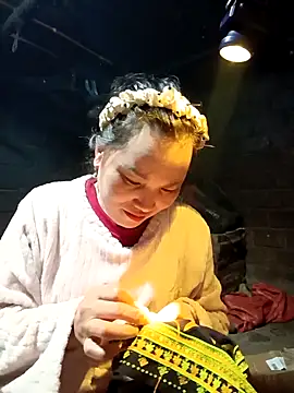 yu--yo online show from March 2026 02:17:02 AM