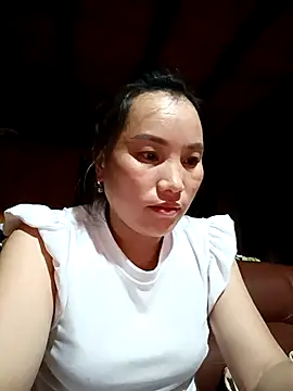 yu--yo online show from April 2026 12:01:02 PM