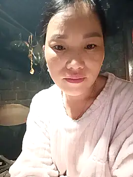 yu--yo online show from February 2026 12:05:02 AM