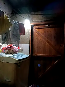 yu--yo online show from April 2026 04:10:01 PM