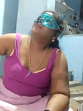 divyasree1431 online show from February 2026 06:32:01 PM