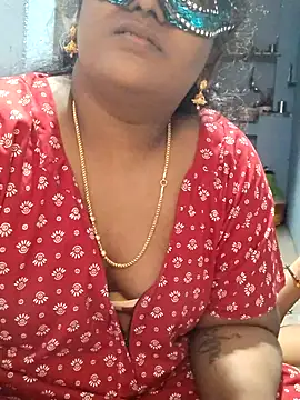 divyasree1431 online show from February 2026 05:57:02 PM