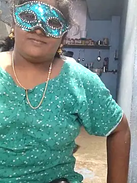 divyasree1431 online show from April 2026 01:03:01 PM