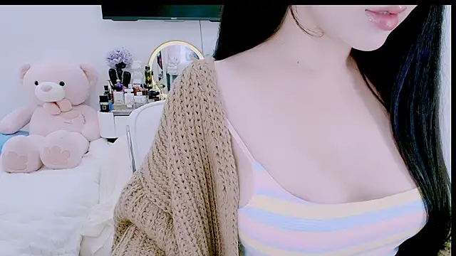 Pari Kilian22 online show from January 2026 09:44:02 PM