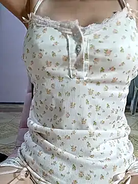 MiaBaba online show from February 2026 07:54:02 PM