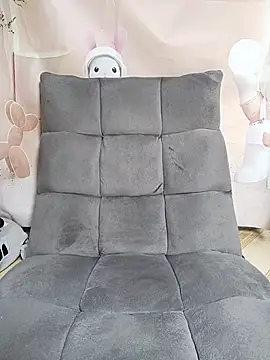 MiaBaba online show from April 2026 07:48:01 PM