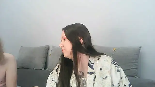 TommyandJanet online show from January 2026 01:47:02 PM