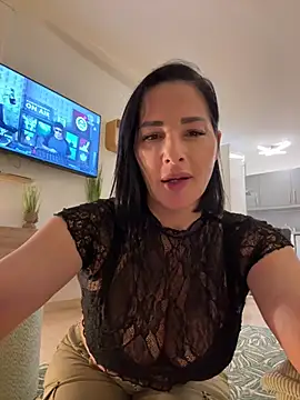 Maya-www online show from February 2026 05:34:02 PM