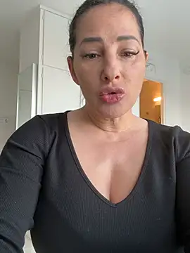 Maya-www online show from March 2026 03:56:02 PM