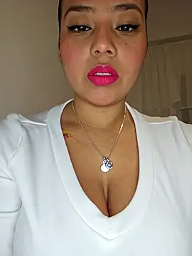 Angelmoon04 online show from April 2026 02:28:01 AM