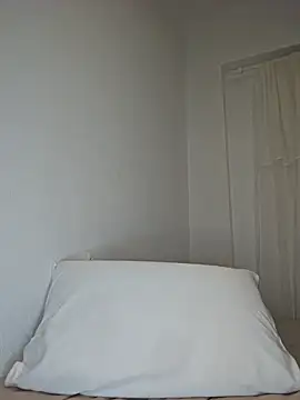 Angelmoon04 online show from April 2026 02:48:01 AM