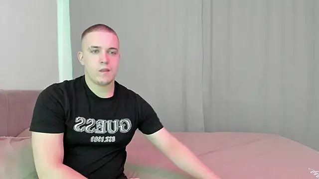 Snapshot of Eva_Alex_ chatting on May 2026 10:22:01 AM Eva Alex online show from May 2026 10:22:01 AM