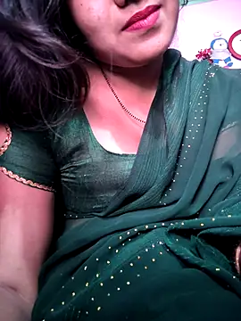 Nilam cute online show from February 2026 07:52:01 AM