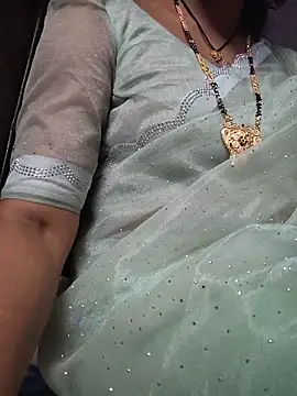 Nilam cute online show from June 2026 04:35:02 AM