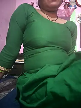 Nilam cute online show from April 2026 06:41:02 AM