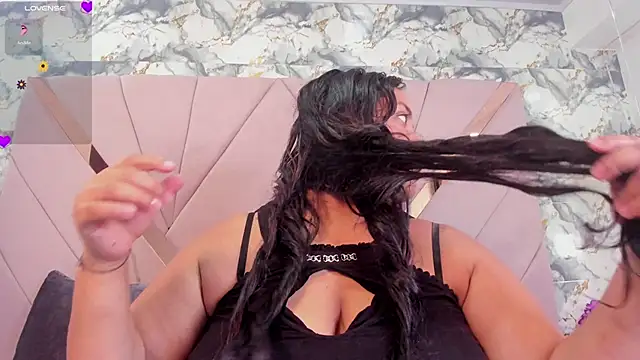 Snapshot of tatikanyx chatting on January 2026 04:54:02 PM tatikanyx online show from January 2026 04:54:02 PM