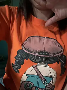 Snapshot of July-love chatting on February 2026 02:11:02 AM July-love online show from February 2026 02:11:02 AM