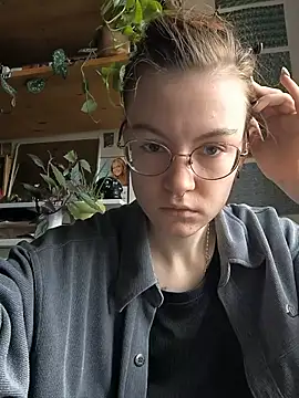 Snapshot of Shy_Bamby chatting on May 2026 08:42:02 AM Shy Bamby online show from May 2026 08:42:02 AM