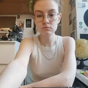 Shy Bamby online show from March 2026 04:09:02 PM