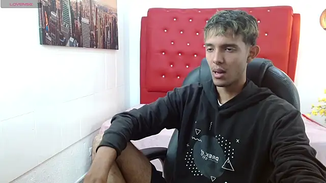 eric oslo online show from January 2026 06:26:02 PM