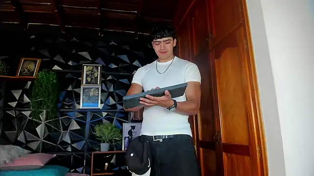 elliot colton online show from March 2026 09:05:02 PM