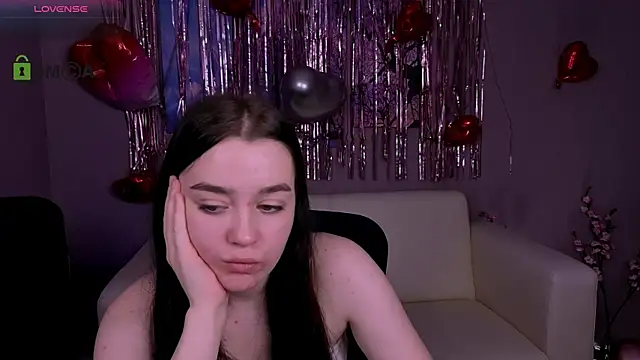 monica xcx online show from February 2026 02:46:02 AM