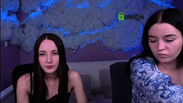 monica xcx online show from May 2026 07:17:01 PM