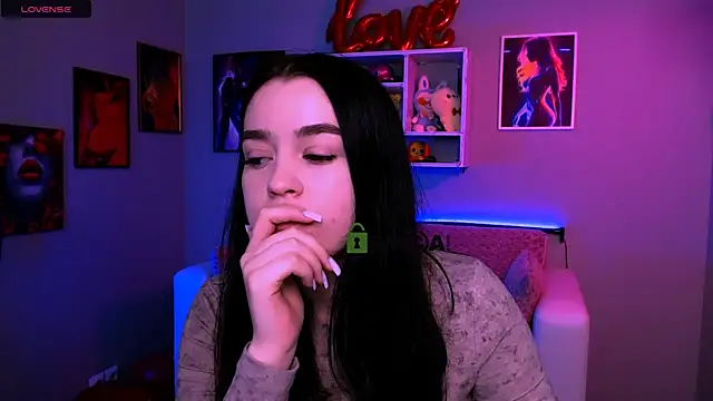 monica xcx online show from April 2026 07:20:02 PM