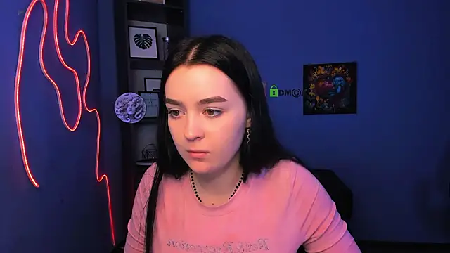 monica xcx online show from March 2026 08:19:01 PM