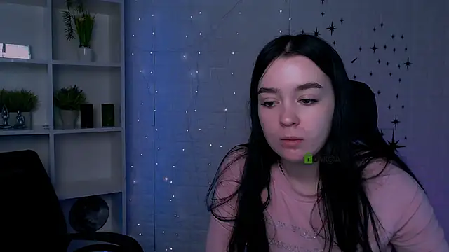 monica xcx online show from March 2026 12:33:01 AM