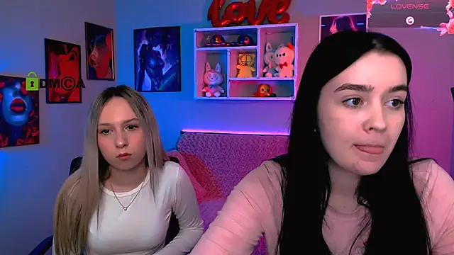 monica xcx online show from March 2026 08:32:01 PM