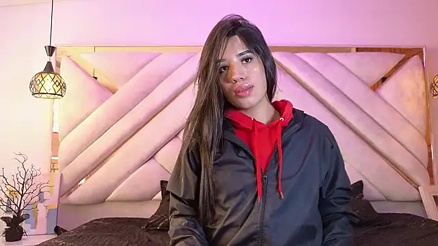 zoevg online show from March 2026 12:42:02 PM