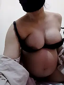 Begonya23 online show from January 2026 04:58:01 PM