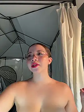 AliciaWhite nt online show from May 2026 01:11:01 AM