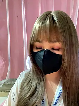 Snapshot of -Violet-t chatting on January 2026 03:37:01 PM -Violet-t online show from January 2026 03:37:01 PM